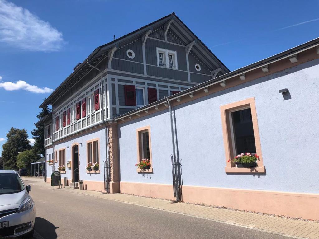 Zum Bahnhofle Restaurant & Hotel - Albbruck Am Rhein Exterior photo